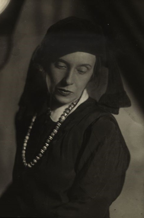  .. . 1923 